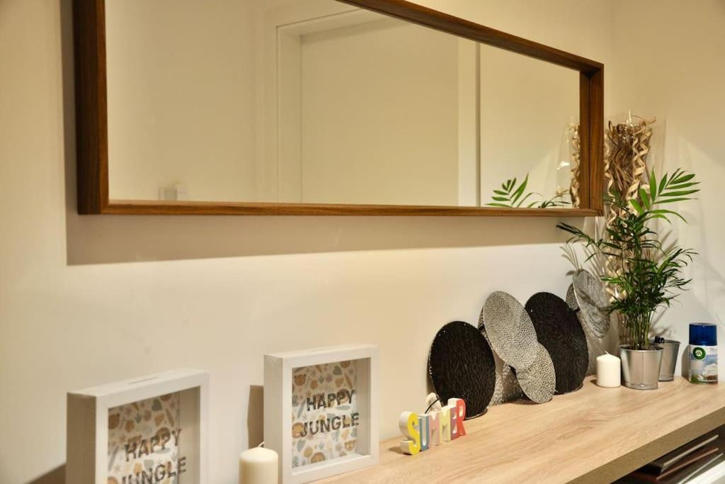 New Studio Apartment In Central Budapest - Free Parking Esterno foto