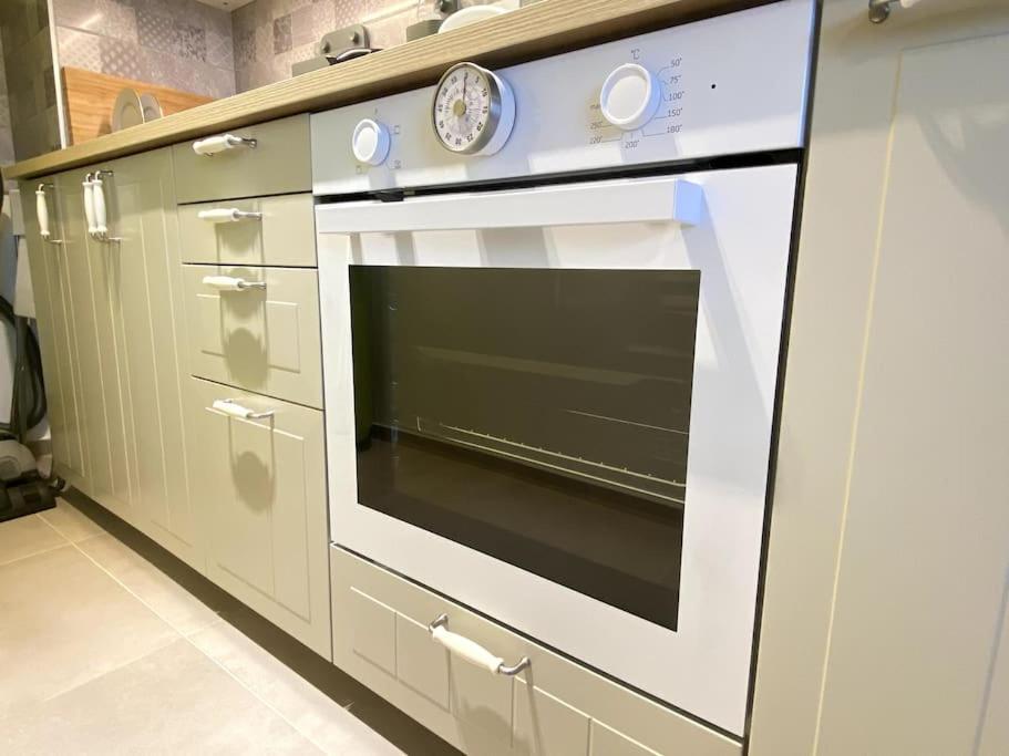 New Studio Apartment In Central Budapest - Free Parking Esterno foto